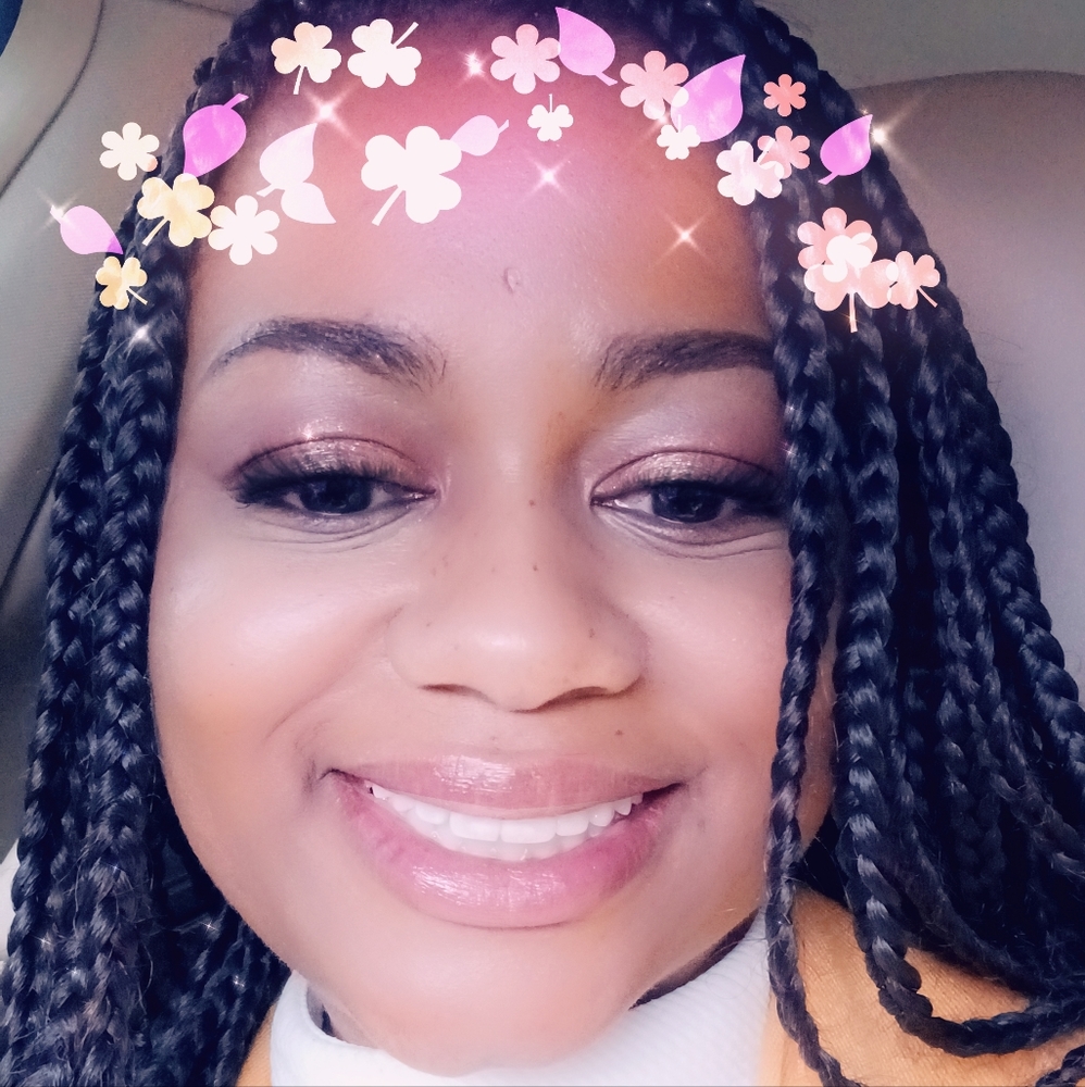 Meet your Posher, Tiffany